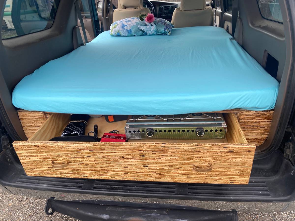 Toyota-4runner-sr5-1996-green-2