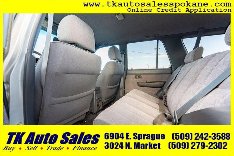 Toyota-4runner-sr5-v6-1990-silver-13