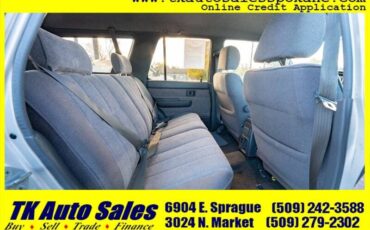 Toyota-4runner-sr5-v6-1990-silver-2