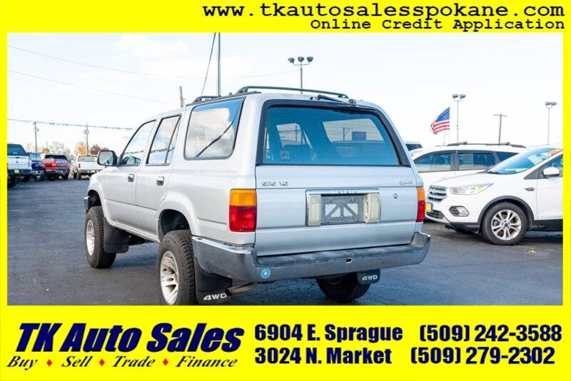 Toyota-4runner-sr5-v6-1990-silver-8