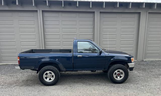 Toyota-4wd-pickups-1994-2