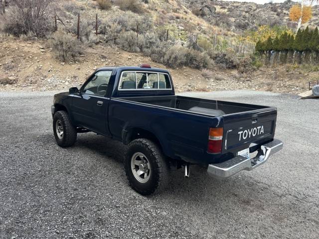Toyota-4wd-pickups-1994-5