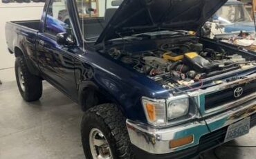 Toyota-4wd-pickups-1994