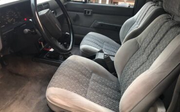 Toyota-4wd-sr5-1985-grey-5