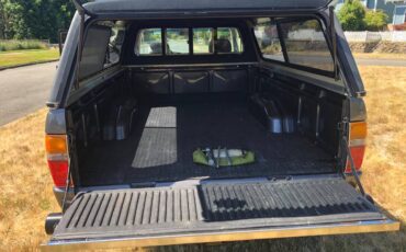 Toyota-4wd-sr5-1985-grey-7