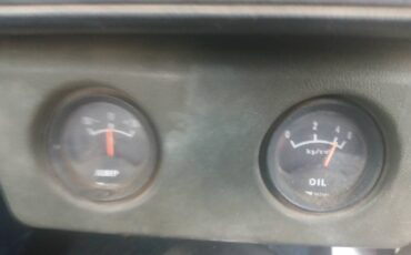 Toyota-4x4-pickup-1980-custom-10