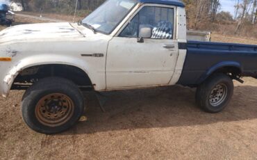 Toyota-4x4-pickup-1980-custom-13