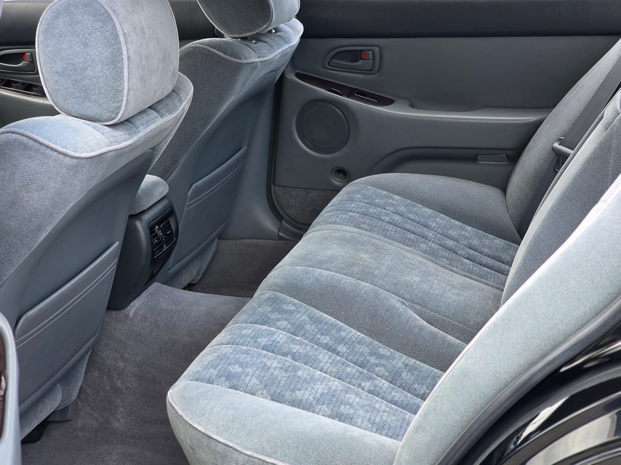 Toyota-Aristo-1994-Sedan-14