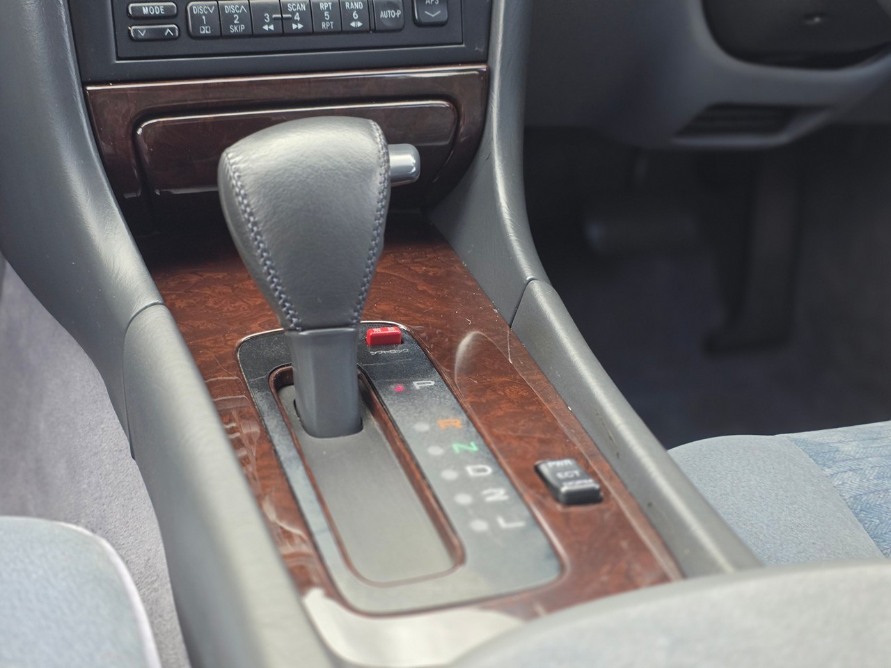 Toyota-Aristo-1994-Sedan-20