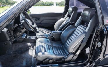 Toyota-Celica-1985-Hatchback-17