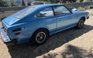 Toyota-Corolla-1977-1