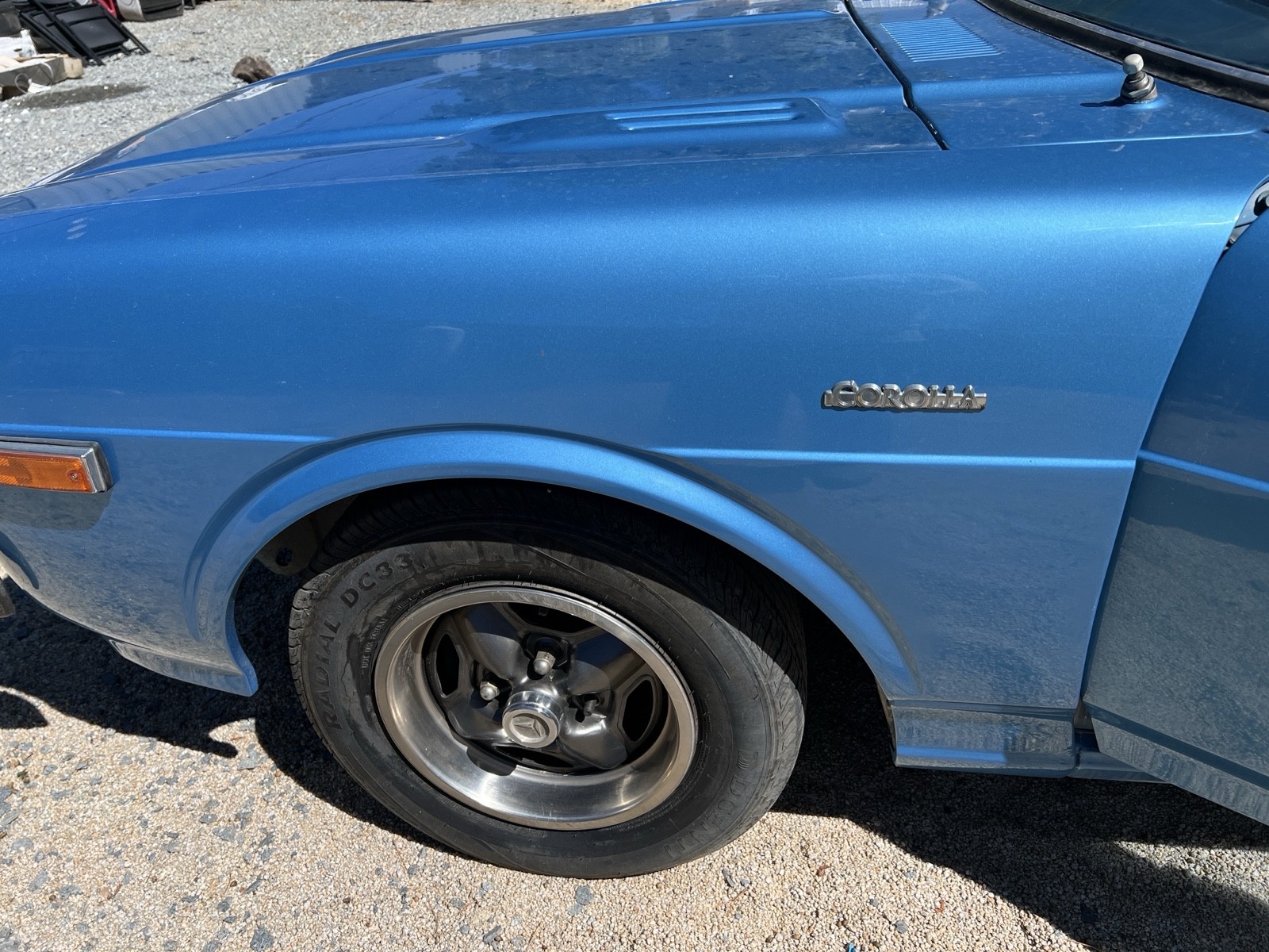 Toyota-Corolla-1977-15