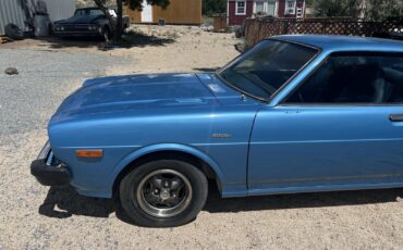 Toyota-Corolla-1977-2