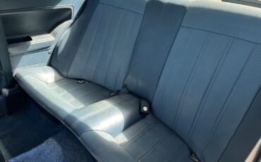 Toyota-Corolla-1977-24