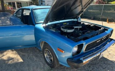 Toyota-Corolla-1977-37