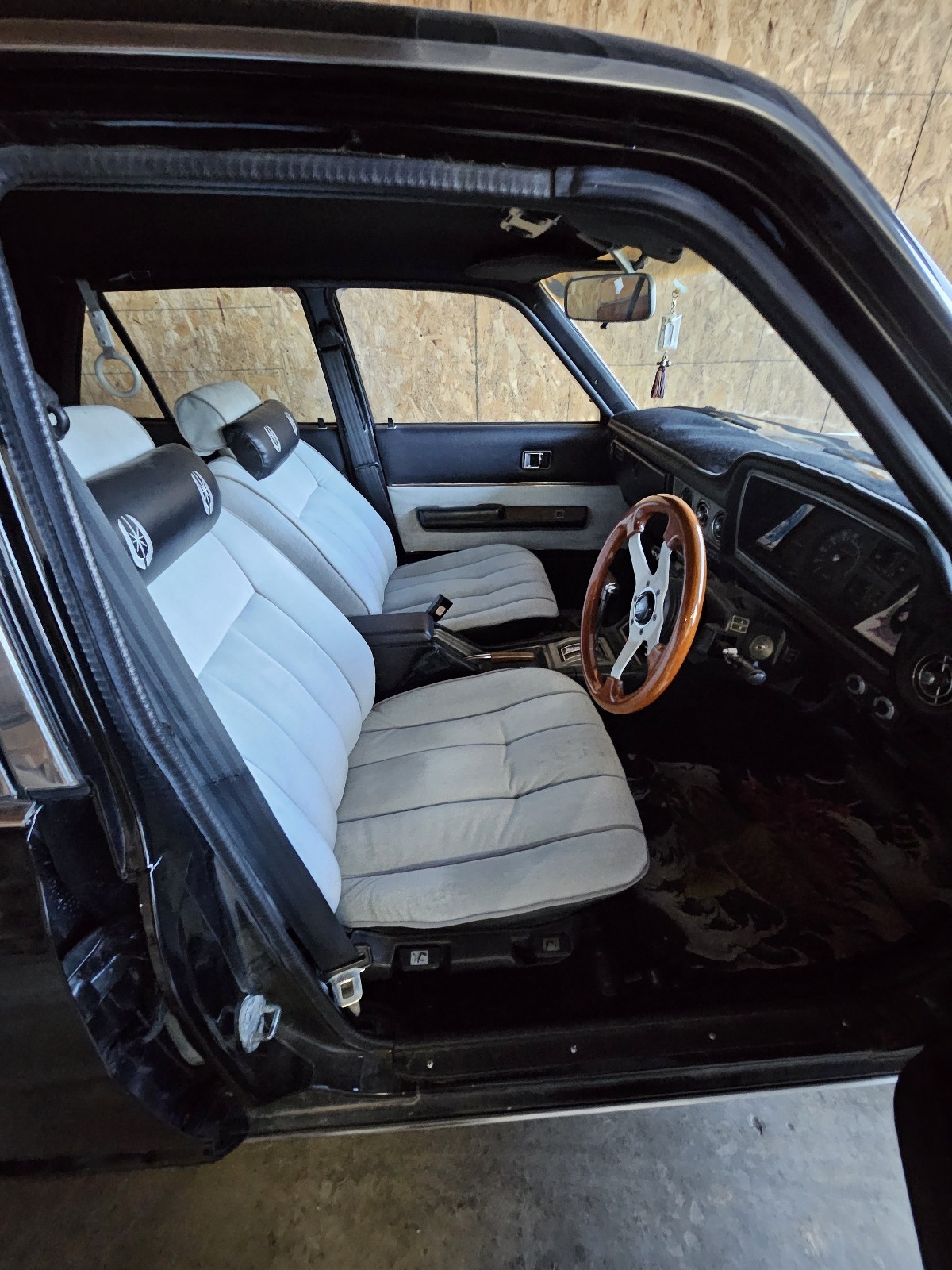 Toyota-Corona-MK-II-1979-18