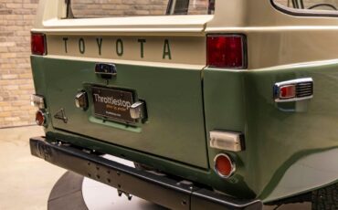 Toyota-FJ55-Land-Cruiser-1972-SUV-21