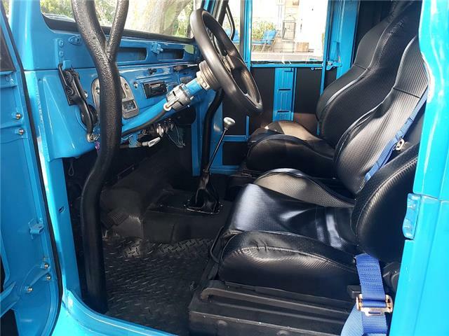 Toyota-Land-Cruiser-1965-9