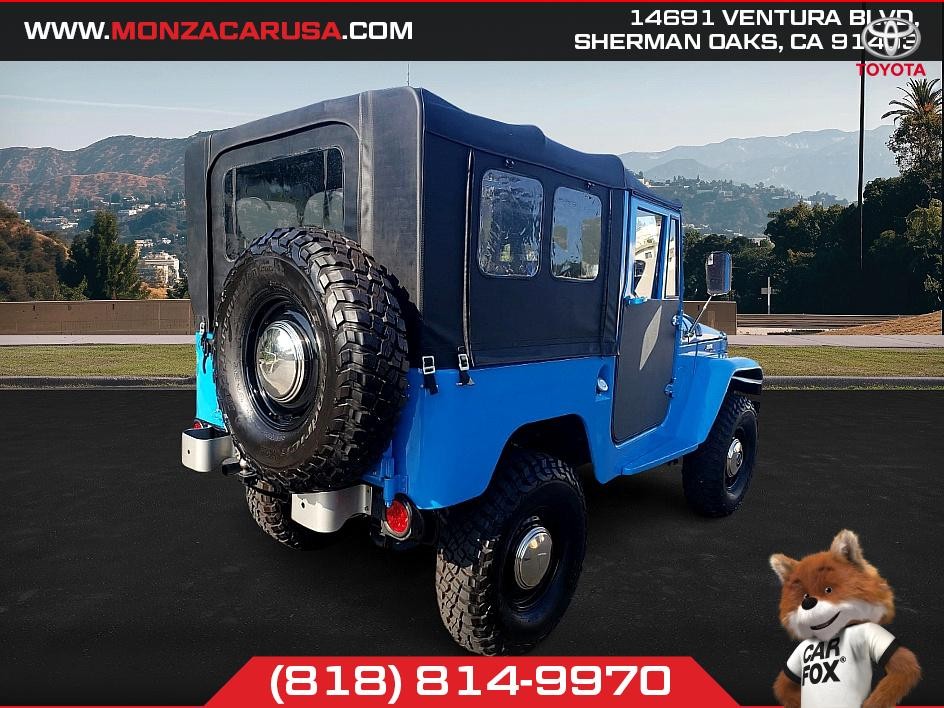 Toyota-Land-Cruiser-1965-SUV-15