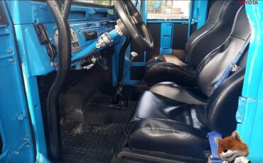 Toyota-Land-Cruiser-1965-SUV-16