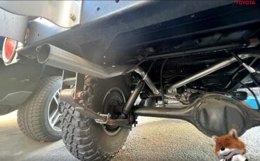 Toyota-Land-Cruiser-1965-SUV-22