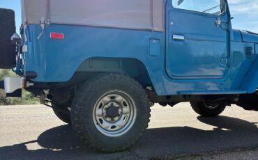 Toyota-Land-Cruiser-1978-15