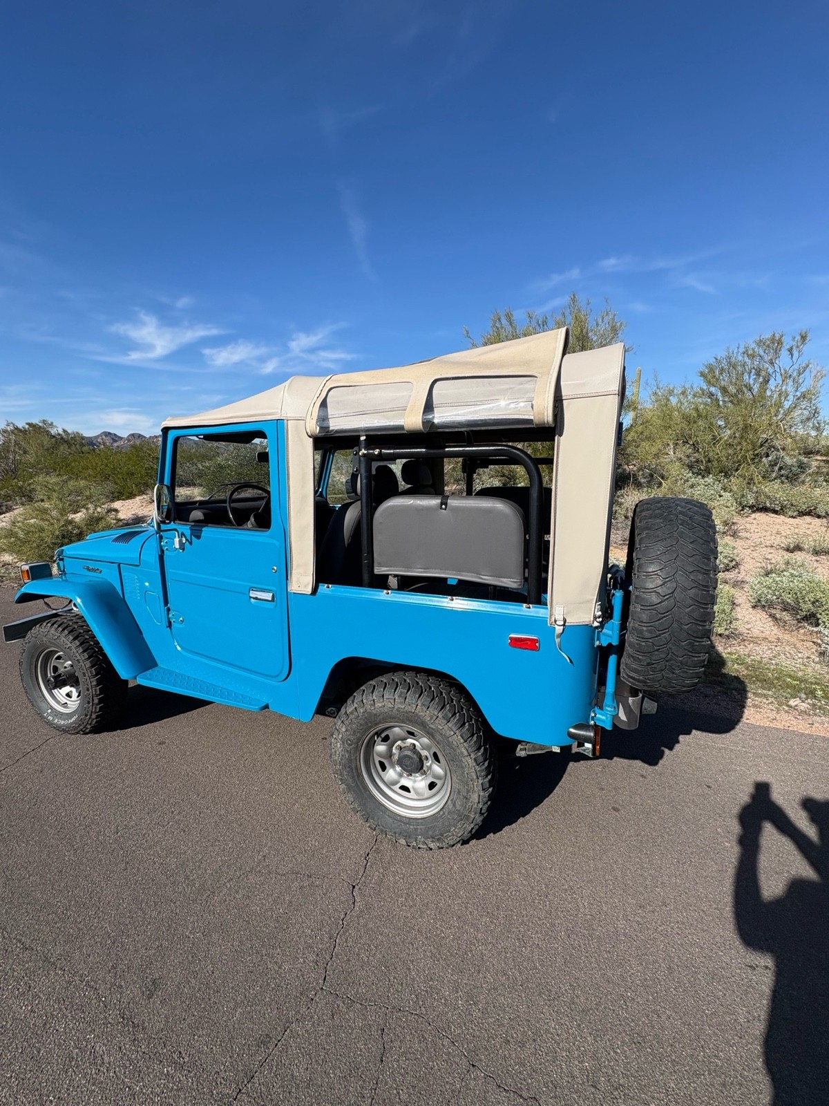 Toyota-Land-Cruiser-1978-25