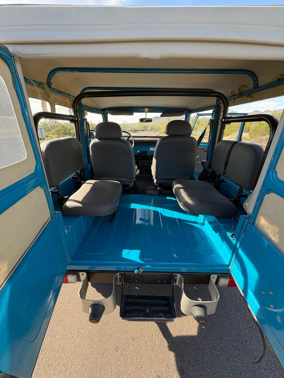 Toyota-Land-Cruiser-1978-27