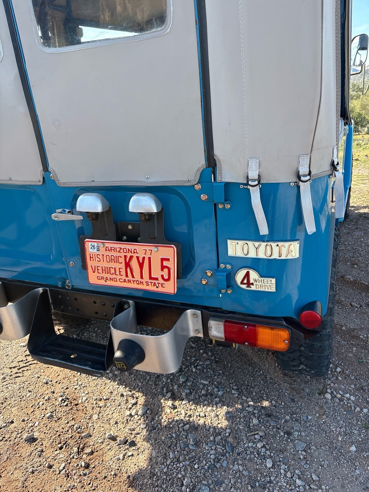 Toyota-Land-Cruiser-1978-4