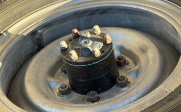 Toyota-Land-Cruiser-1980-SUV-10