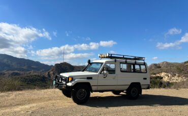 Toyota-Land-Cruiser-1980-SUV-10
