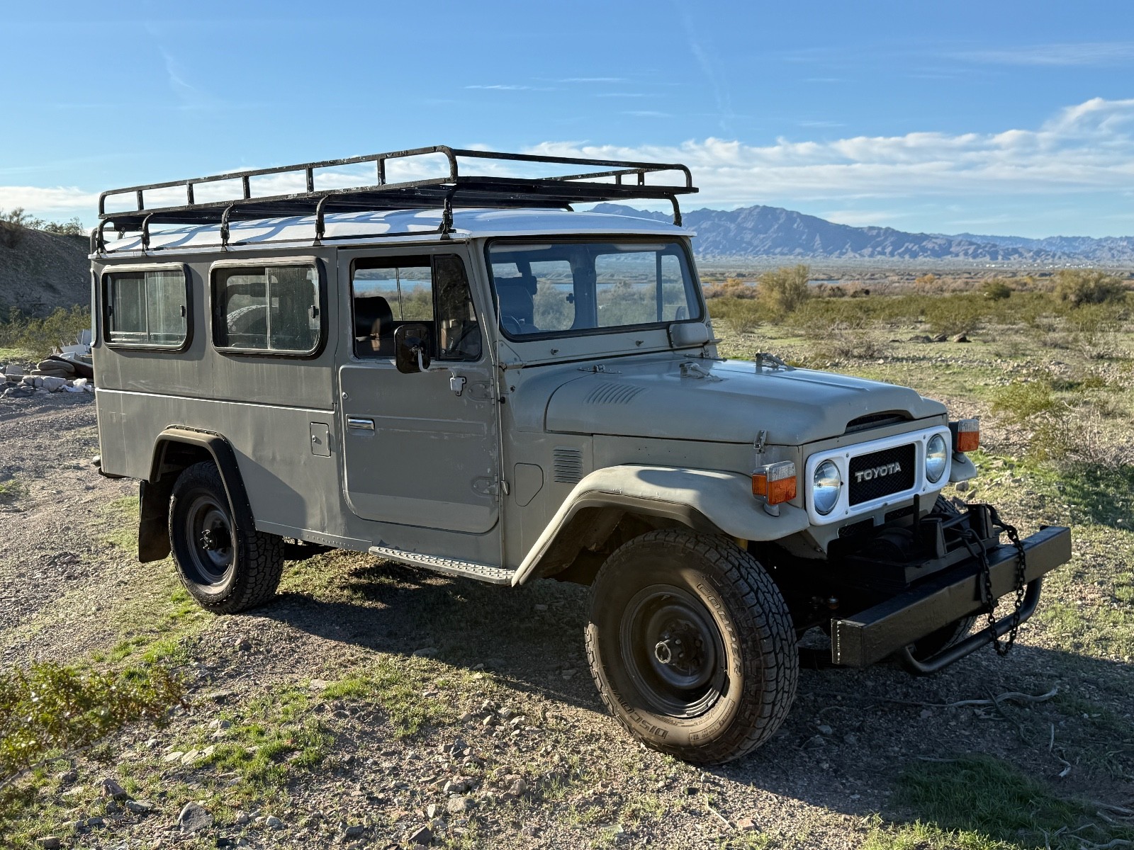 Toyota-Land-Cruiser-1980-SUV-19