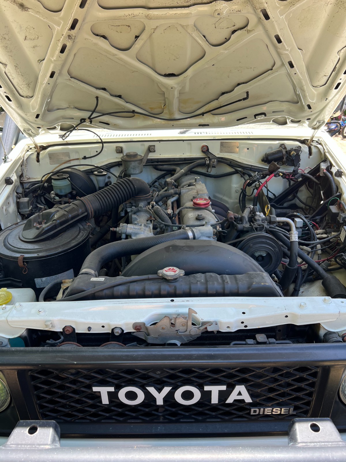 Toyota-Land-Cruiser-1980-SUV-23