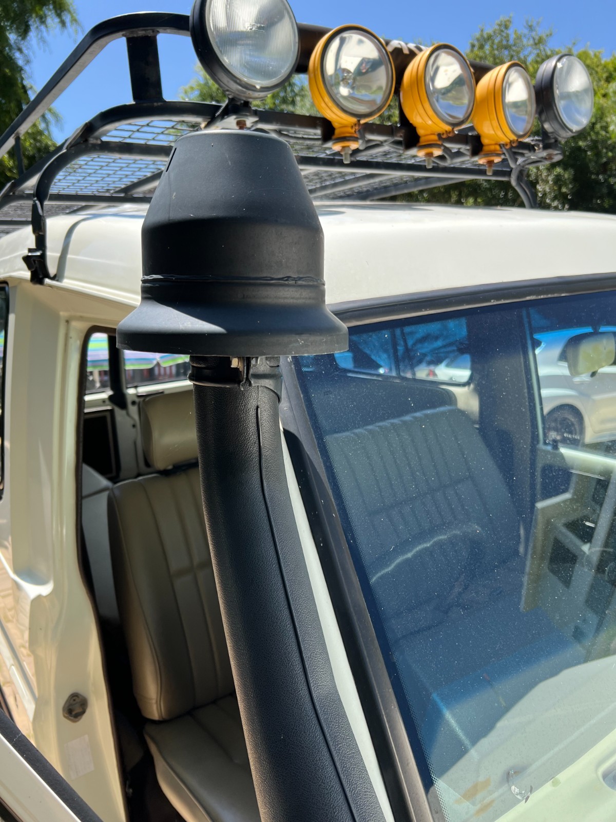 Toyota-Land-Cruiser-1980-SUV-27