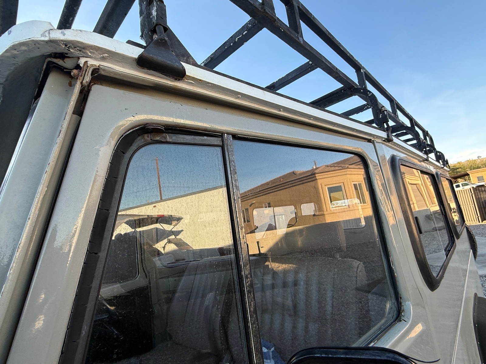 Toyota-Land-Cruiser-1980-SUV-36