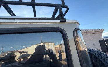 Toyota-Land-Cruiser-1980-SUV-39