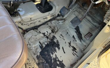 Toyota-Land-Cruiser-1980-SUV-4