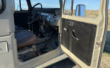 Toyota-Land-Cruiser-1980-SUV-5