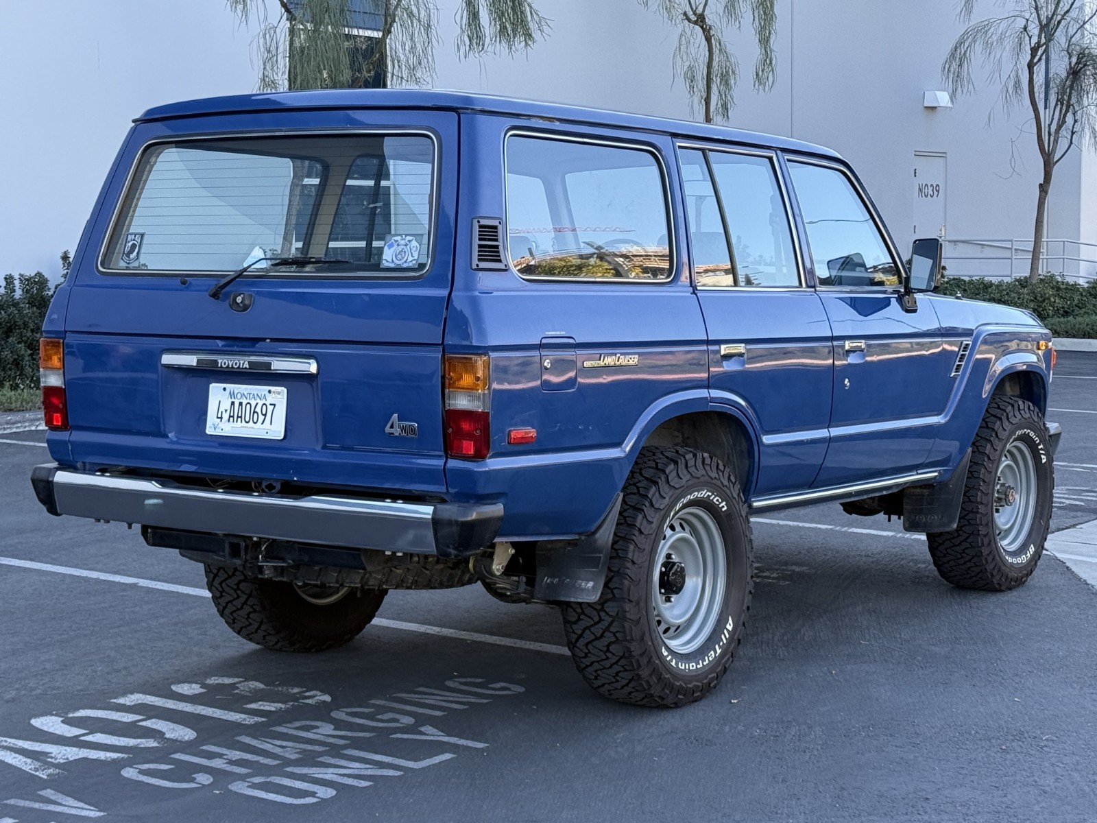 Toyota-Land-Cruiser-1987-SUV-4