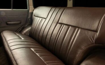 Toyota-Land-Cruiser-1988-SUV-16