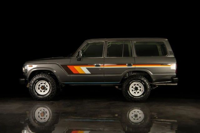 Toyota-Land-Cruiser-1988-SUV-2