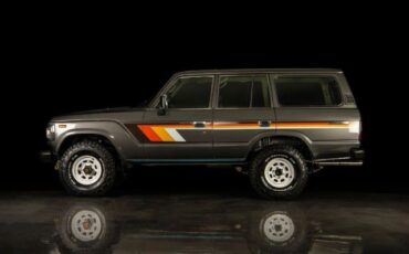 Toyota-Land-Cruiser-1988-SUV-2
