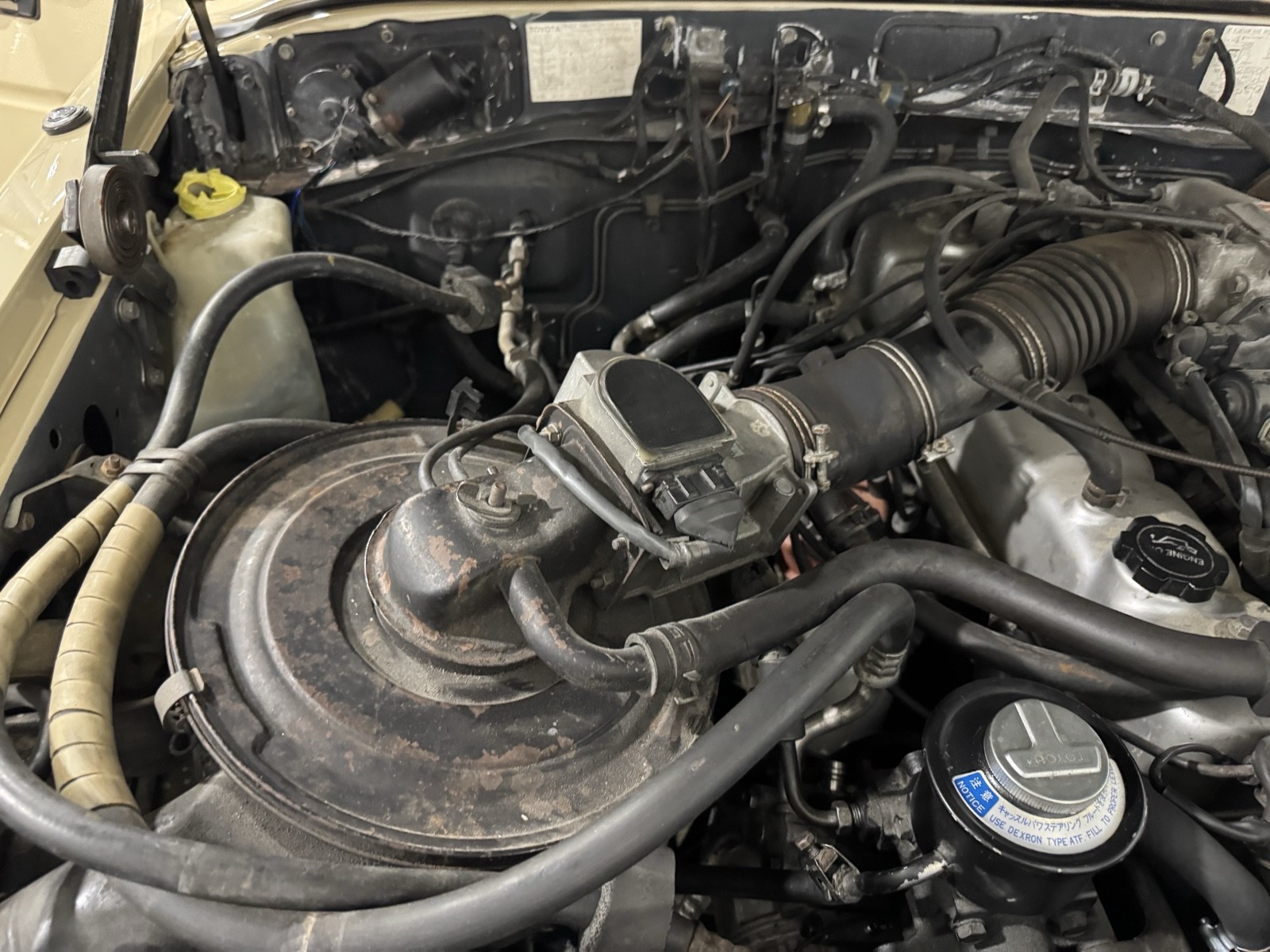 Toyota-Land-Cruiser-1988-SUV-28