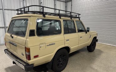 Toyota-Land-Cruiser-1988-SUV-3