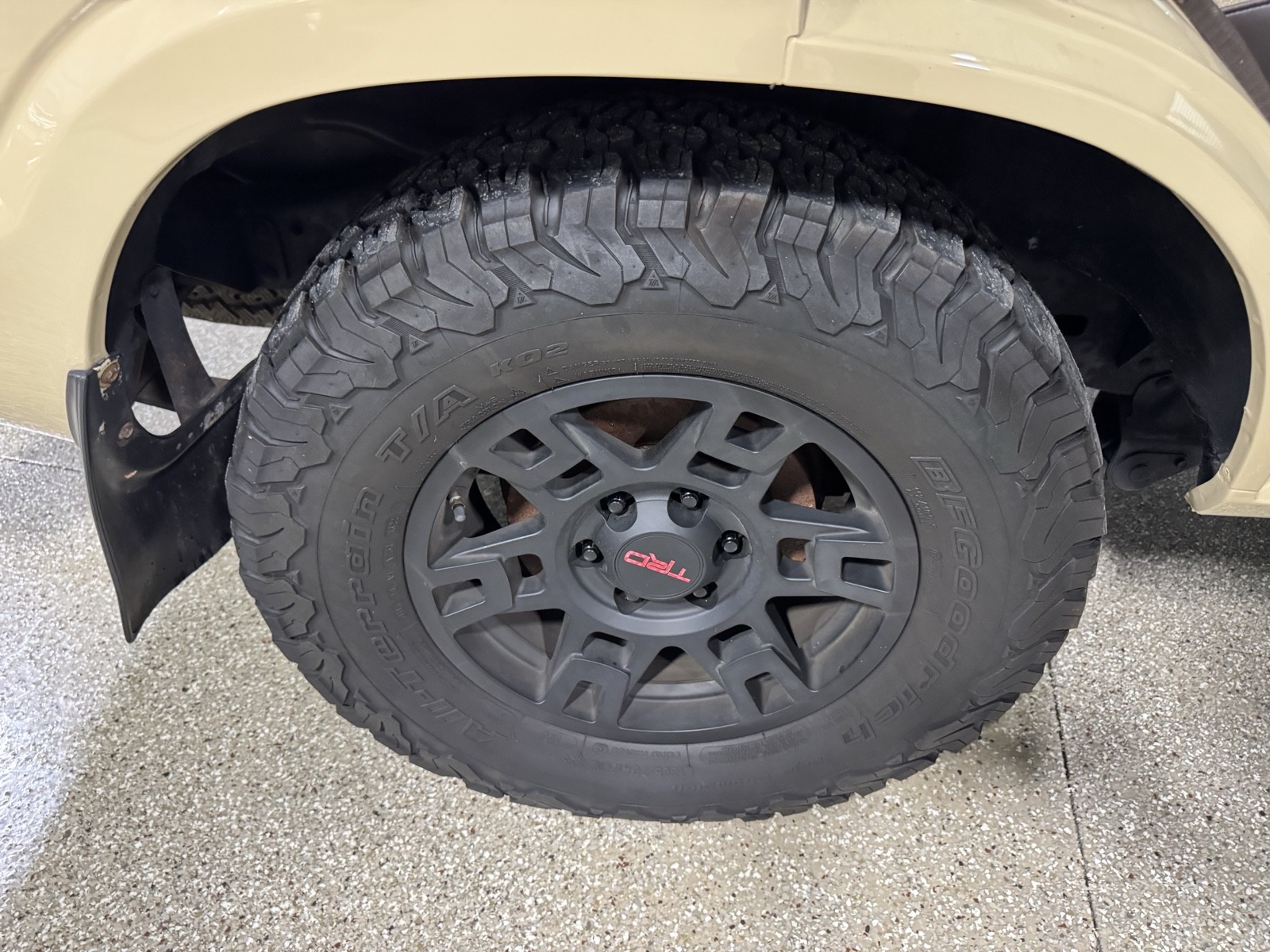 Toyota-Land-Cruiser-1988-SUV-8