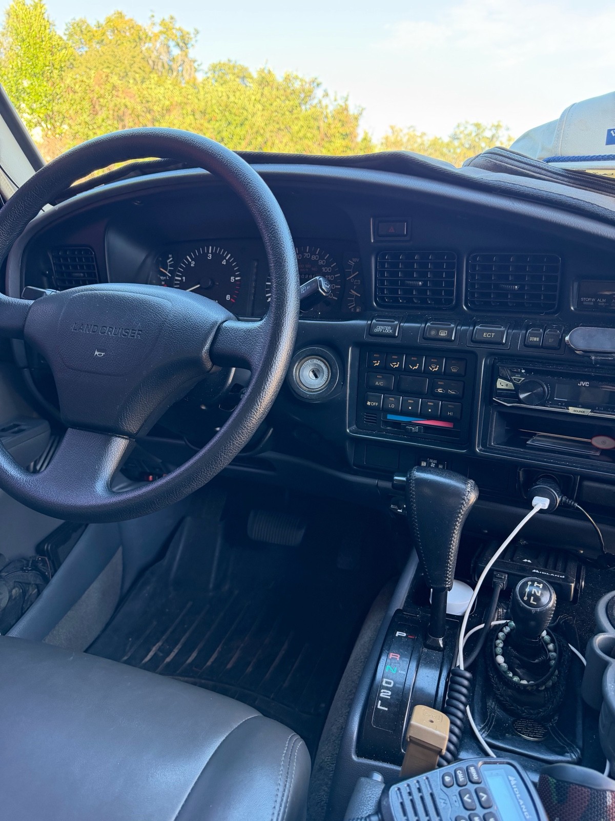 Toyota-Land-Cruiser-1993-SUV-16