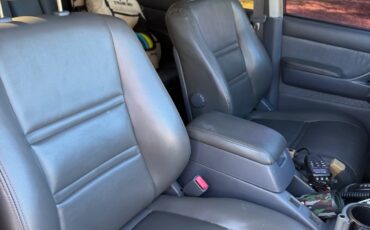 Toyota-Land-Cruiser-1993-SUV-17