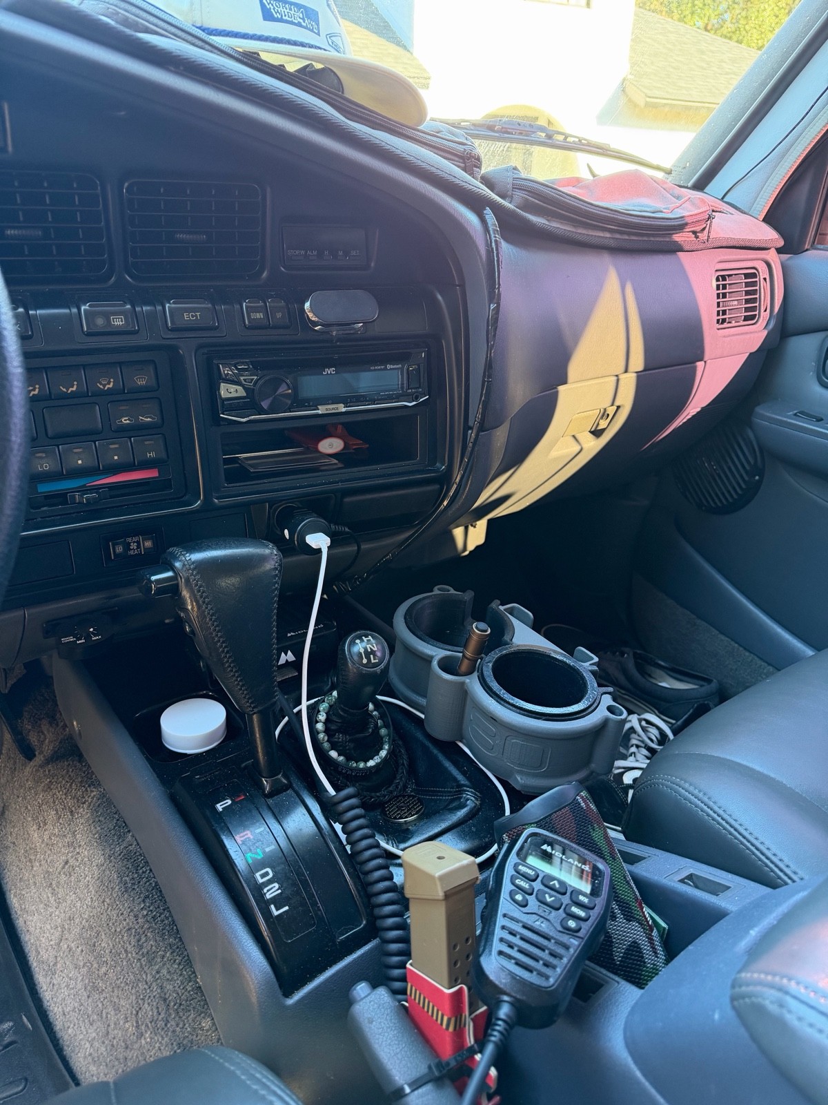 Toyota-Land-Cruiser-1993-SUV-22