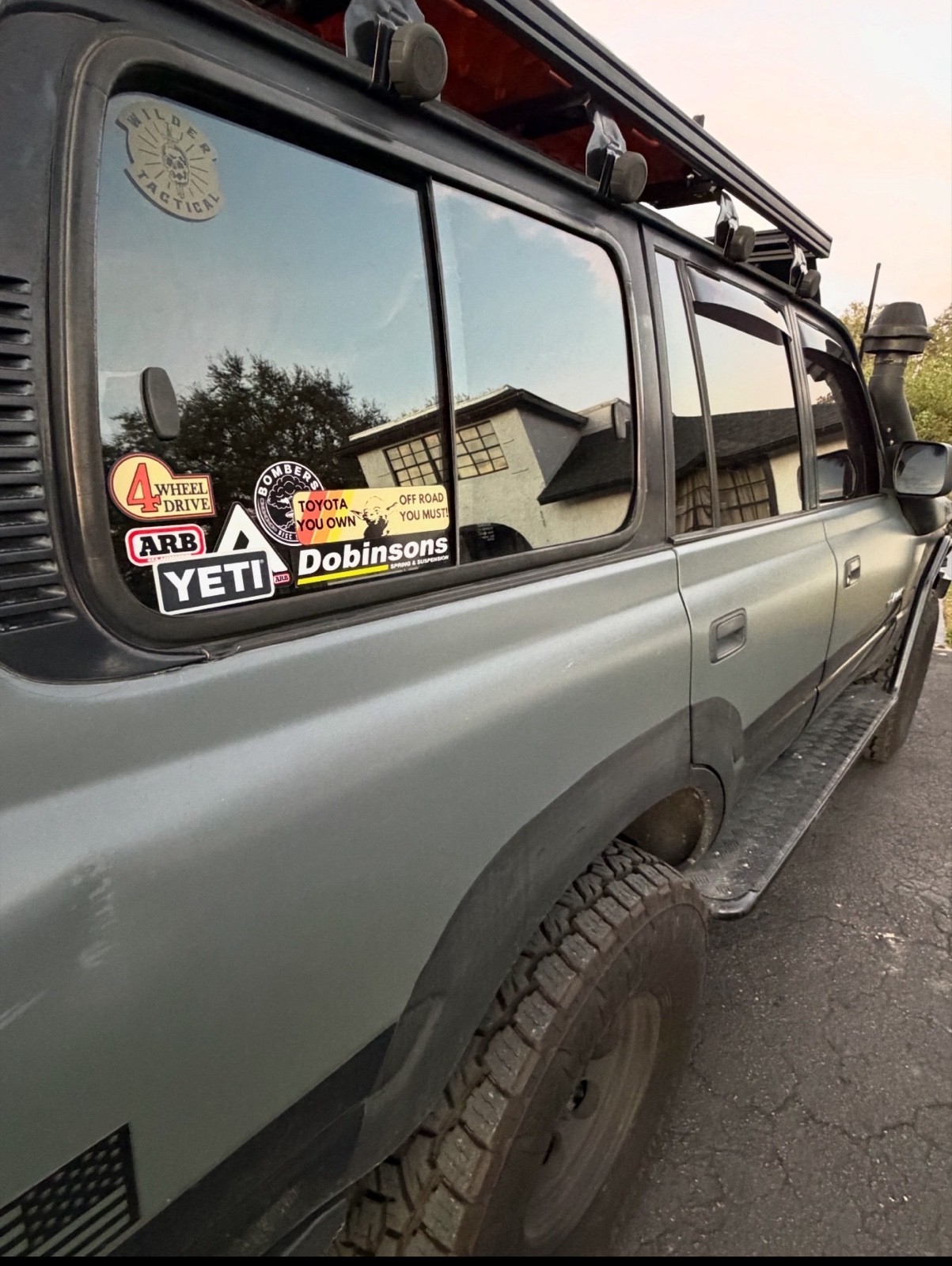 Toyota-Land-Cruiser-1993-SUV-5