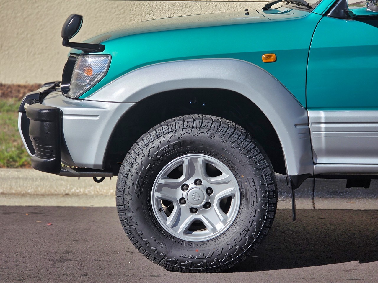 Toyota-Land-Cruiser-Prado-1996-SUV-10